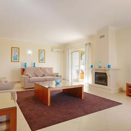 Gale Sleeps 8 Pool Air Con Wifi Villa *